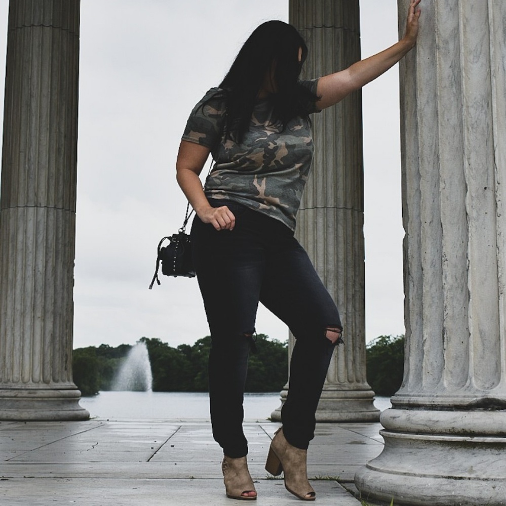 FADED BLACK SKINNY JEANS - Picture 3 of 8